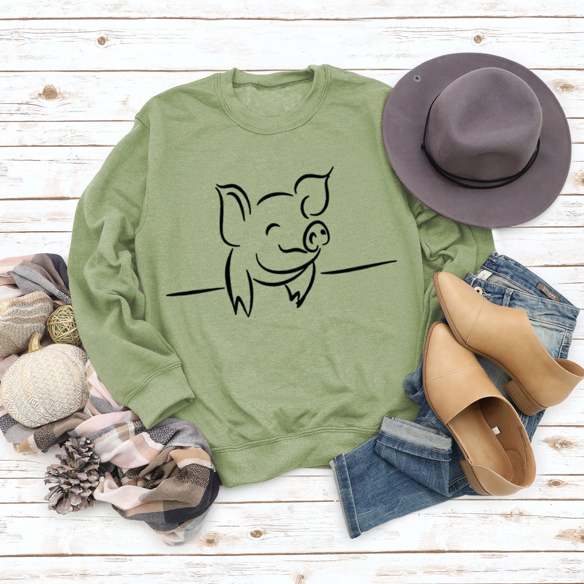 Autumn and Winter Womens Tops Cute Pig Print Casual Round Neck Sweater