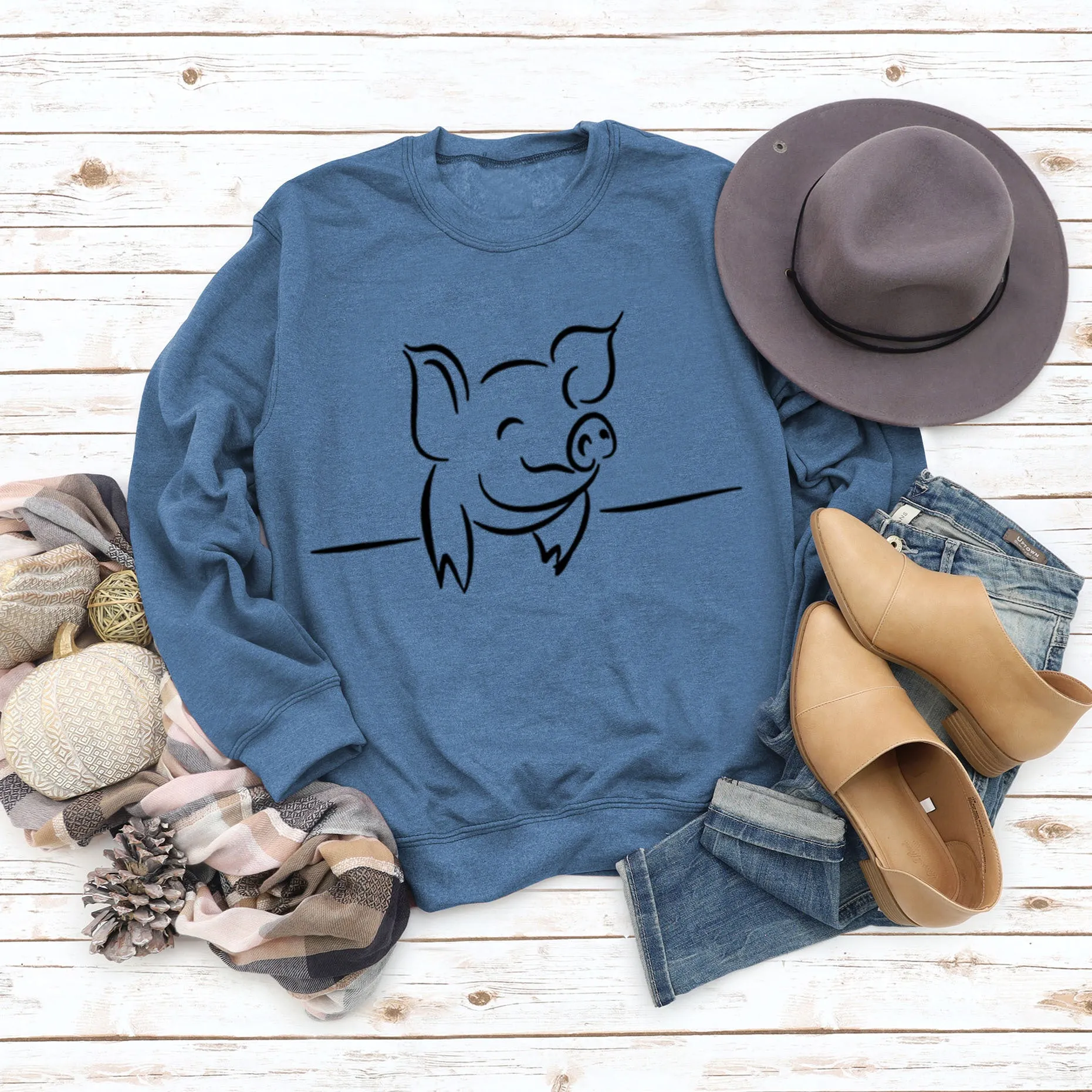 Autumn and Winter Womens Tops Cute Pig Print Casual Round Neck Sweater