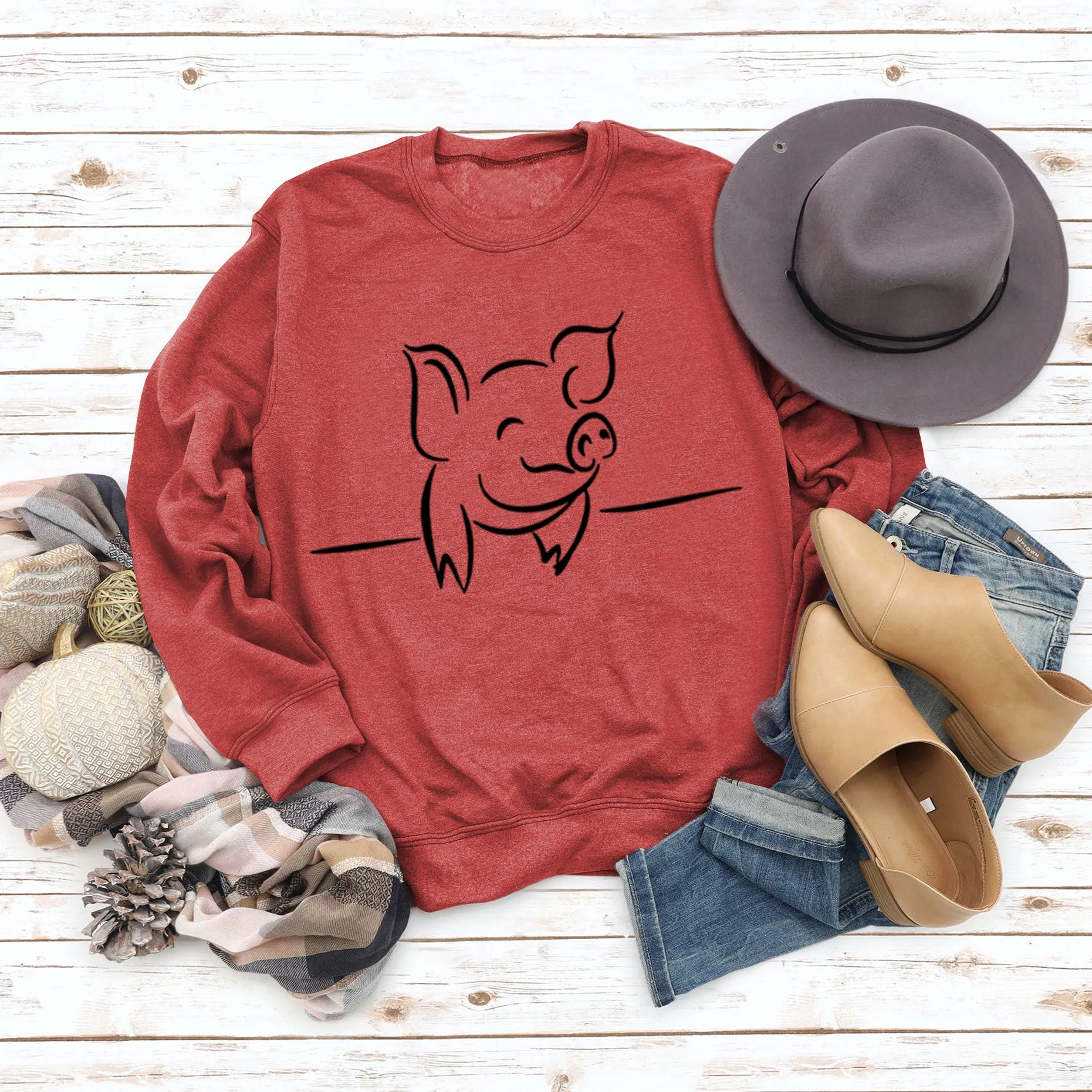 Autumn and Winter Womens Tops Cute Pig Print Casual Round Neck Sweater