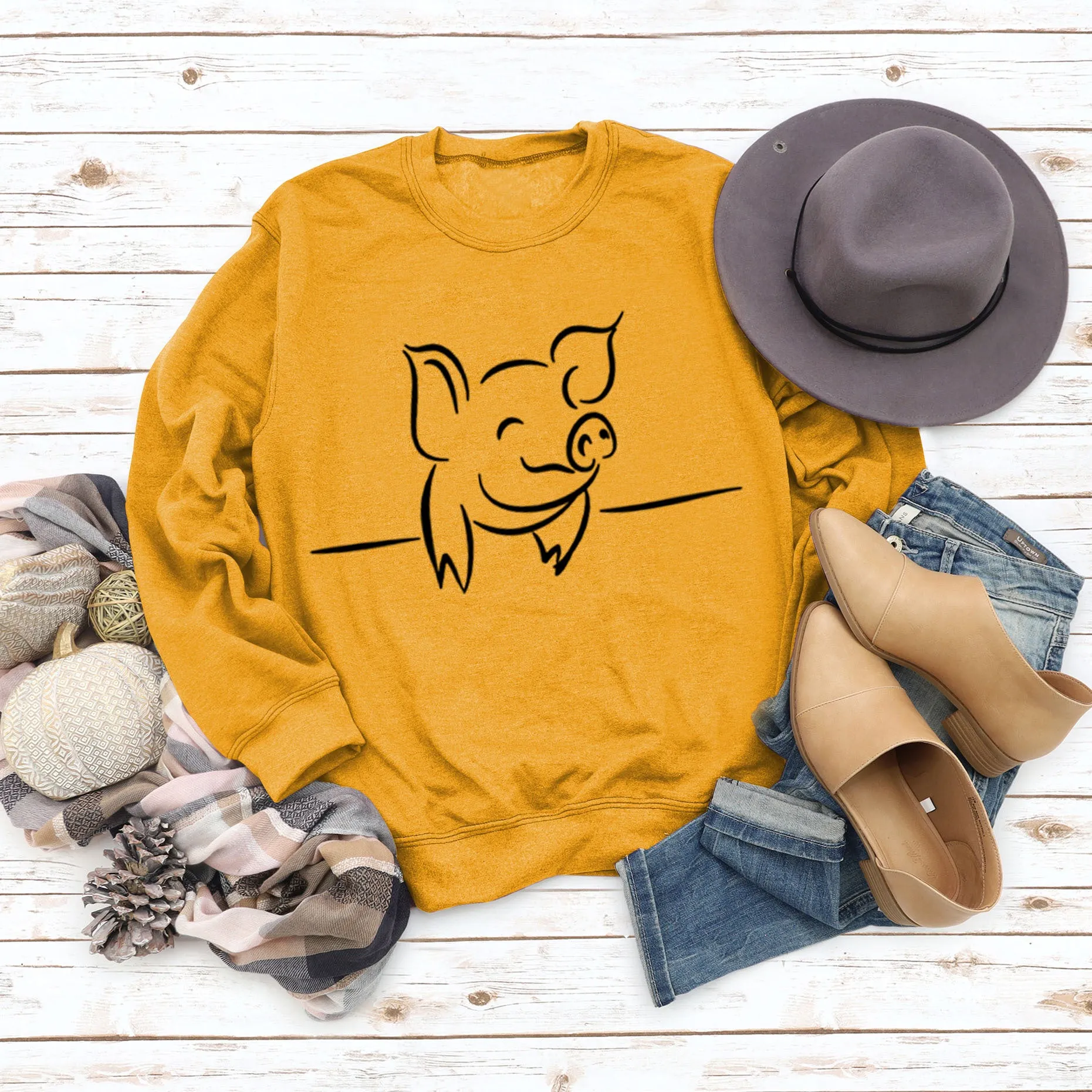 Autumn and Winter Womens Tops Cute Pig Print Casual Round Neck Sweater