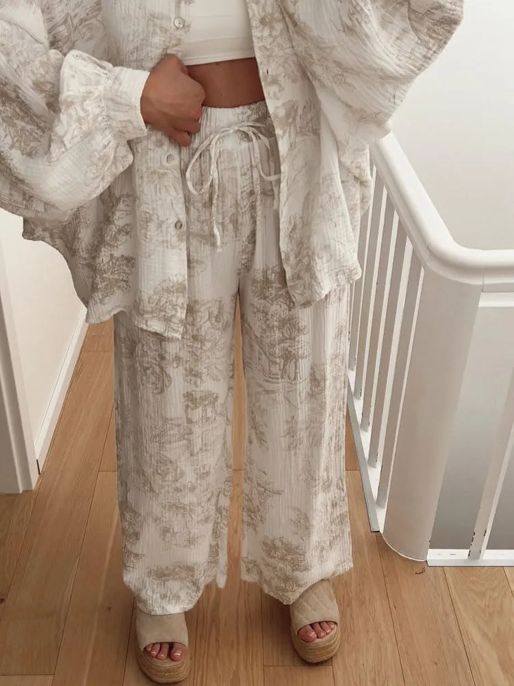 chouyatou Women's Floral Print 2 Piece Outfits Button Down Shirt Wide Leg Pants Casual Lounge Matching Set