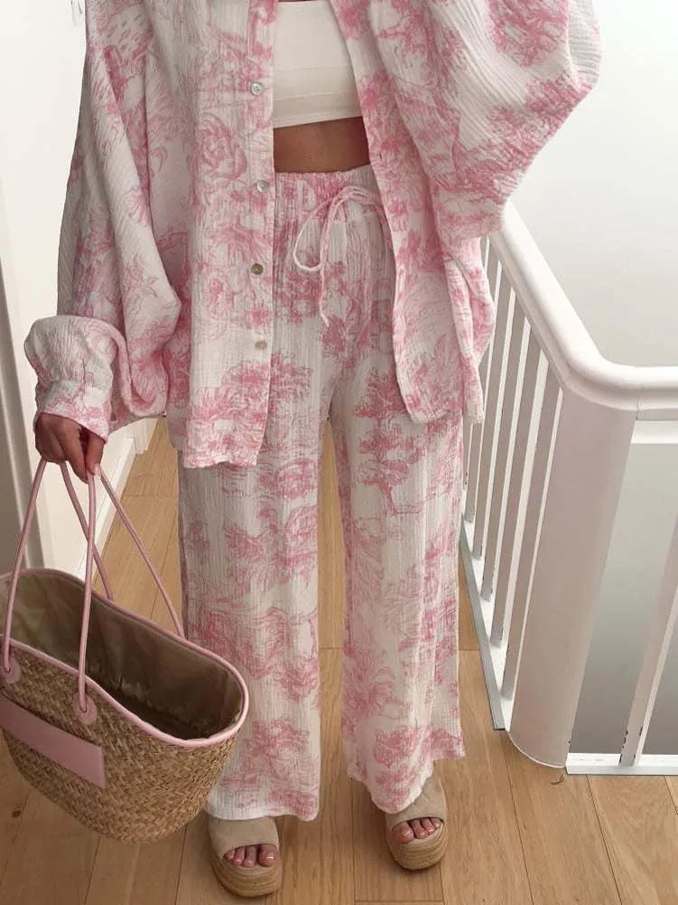 chouyatou Women's Floral Print 2 Piece Outfits Button Down Shirt Wide Leg Pants Casual Lounge Matching Set