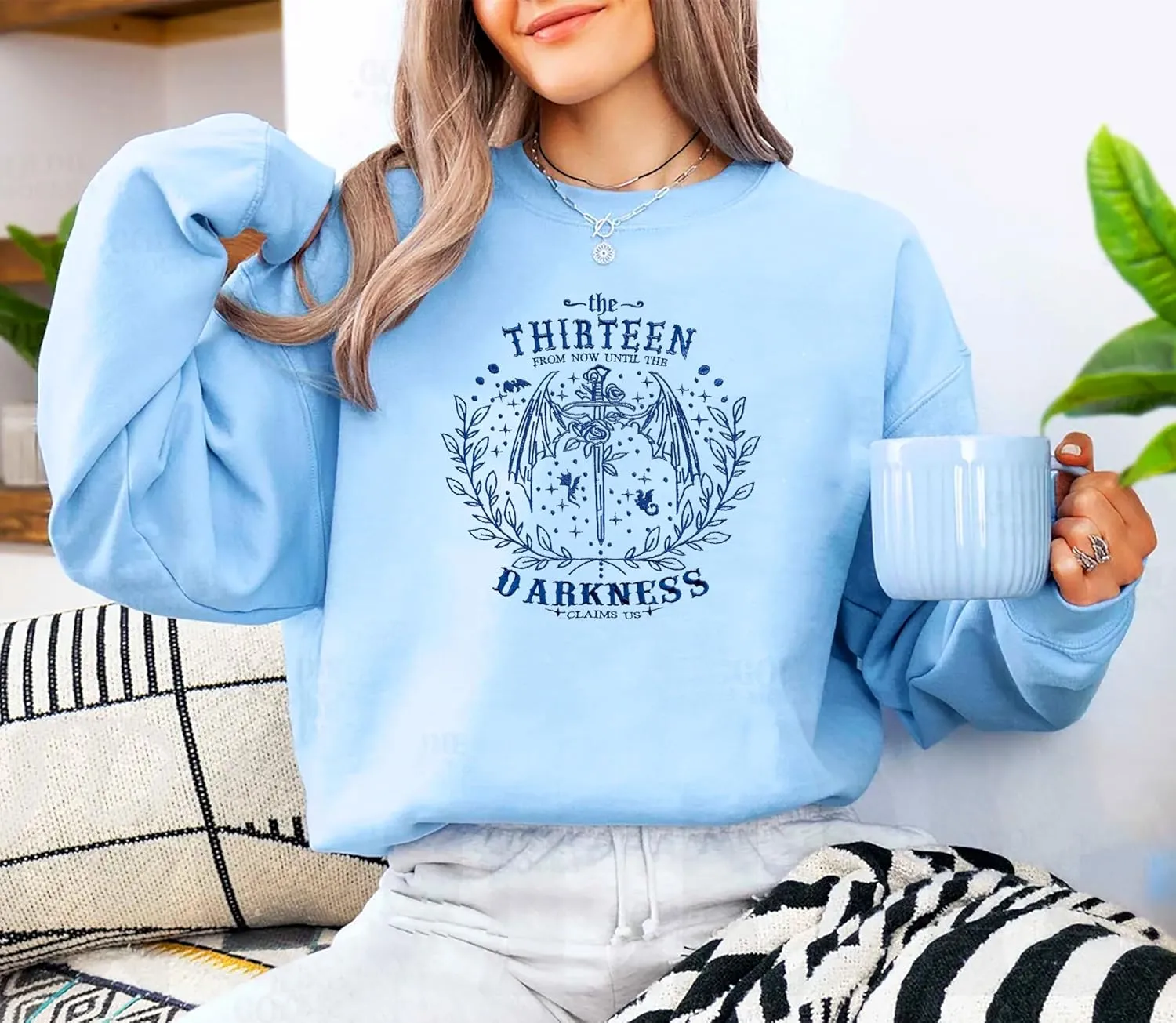 Embroidered Book Lovers Sweatshirt, Throne The Thirteen of Glass Sweatshirts, Tog merch, Throne O G merchandise