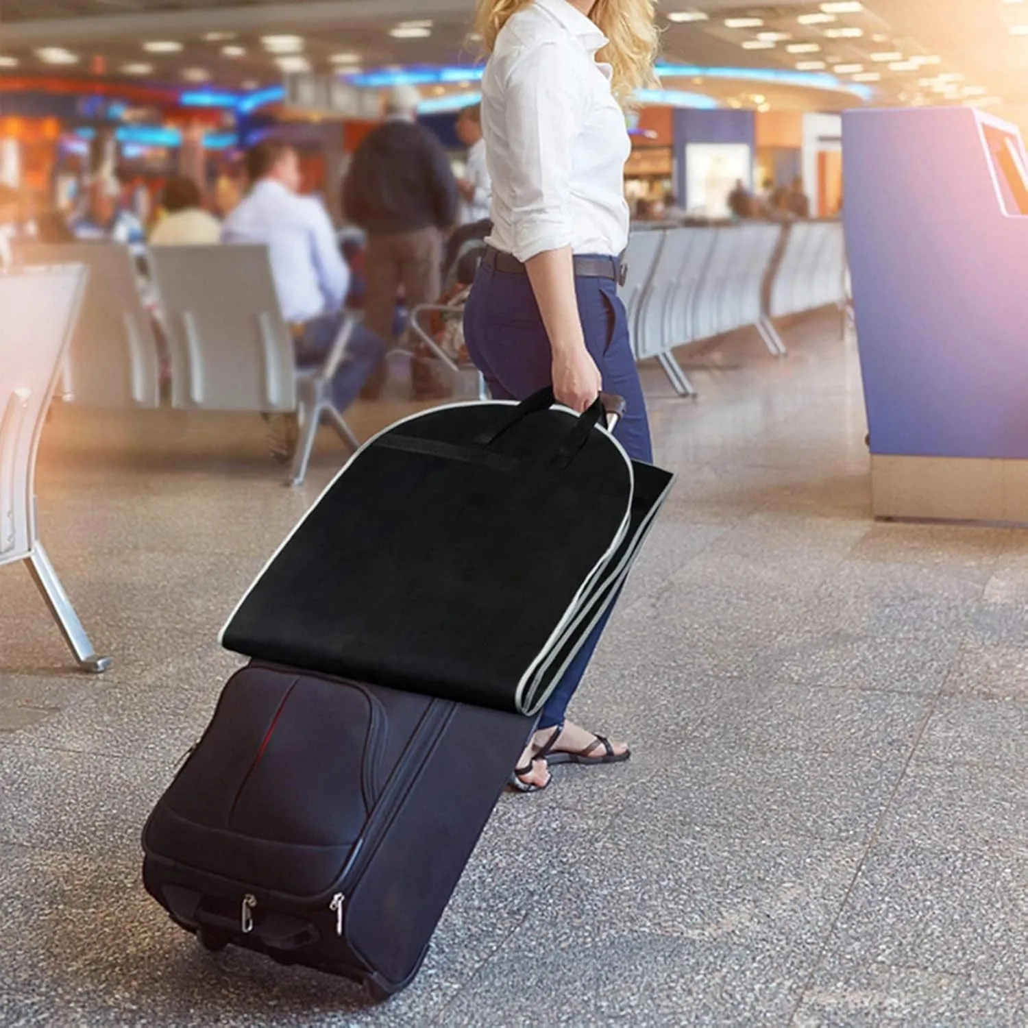 Grebest Travel Garment Bag Hanging Non-woven Fabric Clothing Dust Cover Heavy-duty with Pockets Clear Window Waterproof Label Foldable Dust-proof Black L