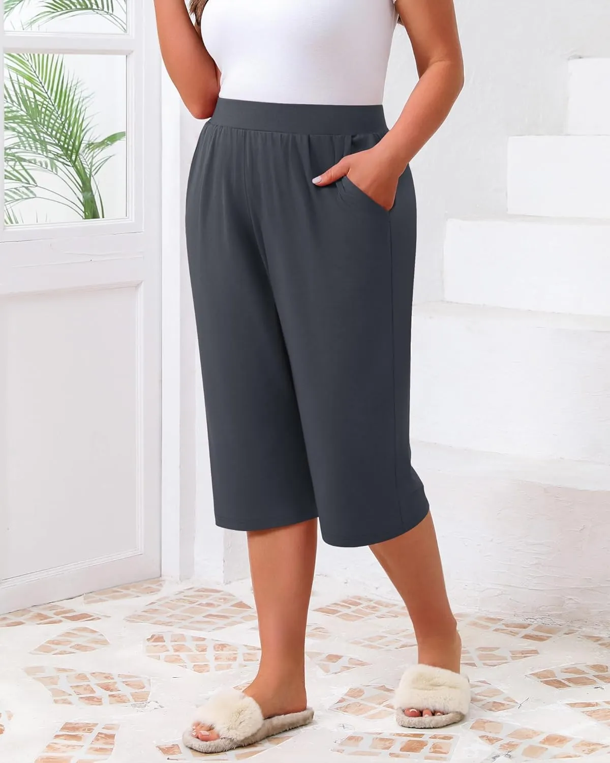 Huukeay 3 Pack Women's Plus Size Capri Pants, Cotton Wide Leg Capris Sweatpants Summer Loose Cropped Yoga Pants with Pockets