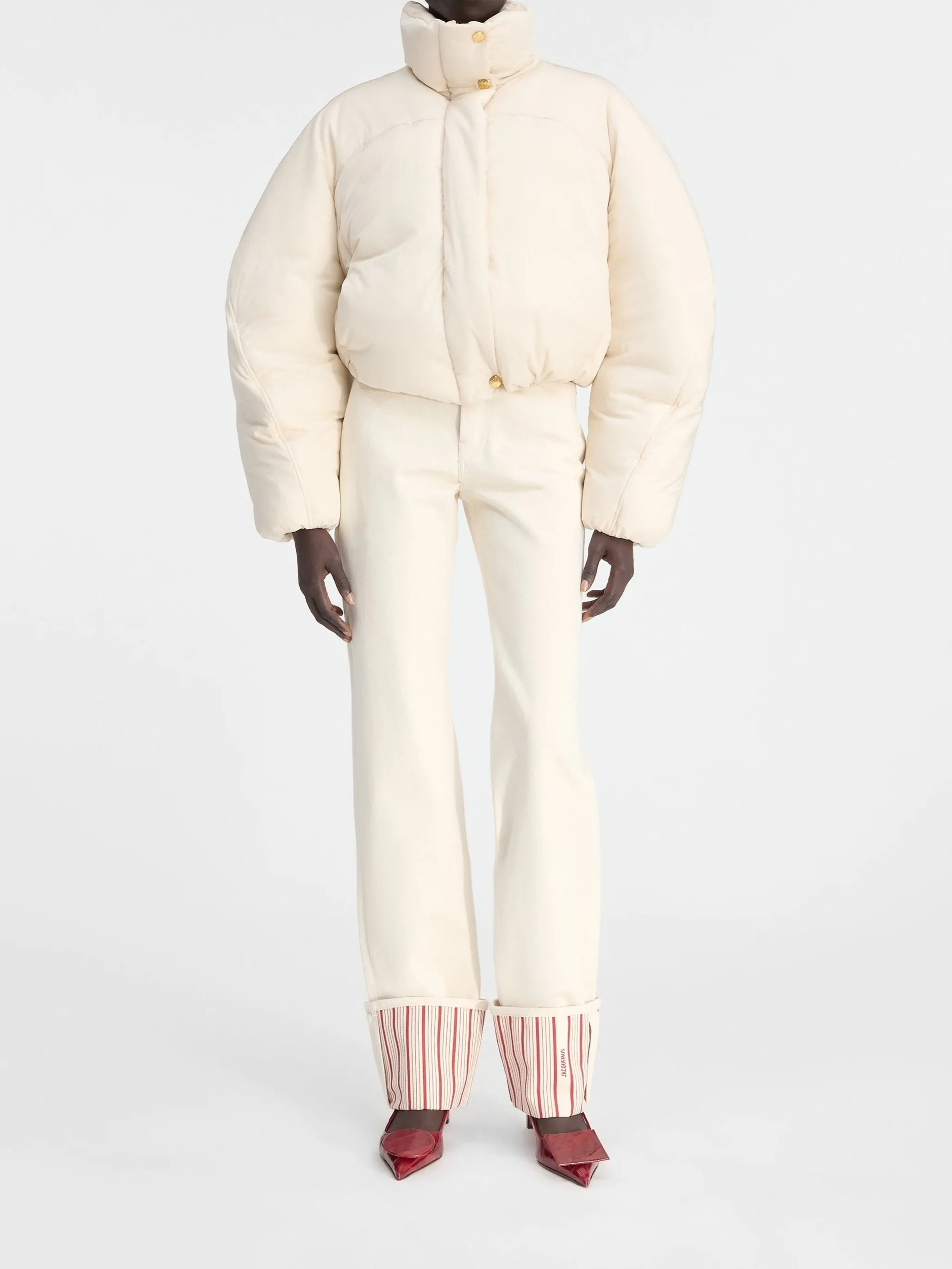 Jacquemus La Doudoune Courte Caraco in Off-White