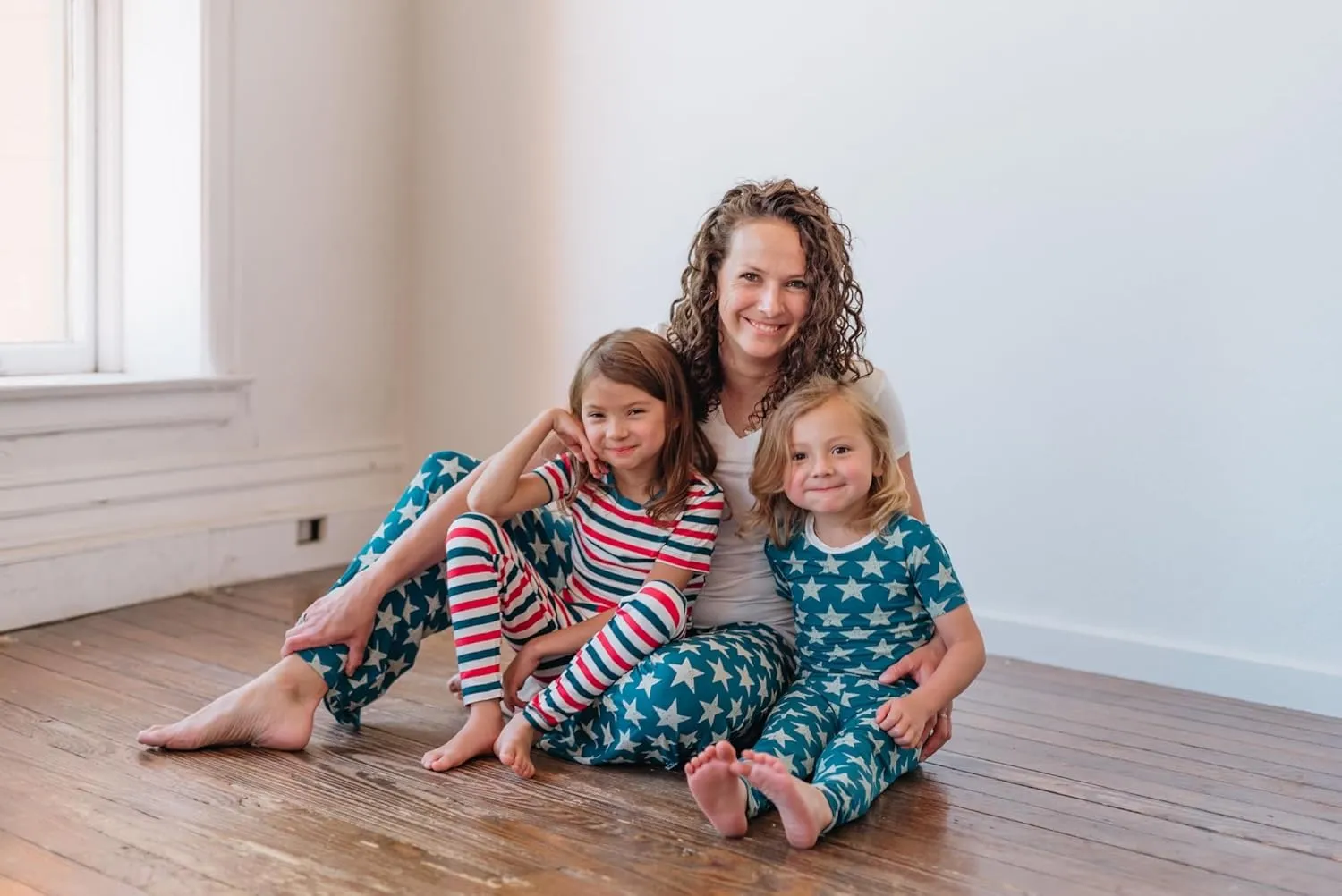 KicKee - Celebrate The 4th - Ultra Soft, Short Sleeve Top & Long Pants Pajama Set  Stars or Stripes Sleepwear for Kids