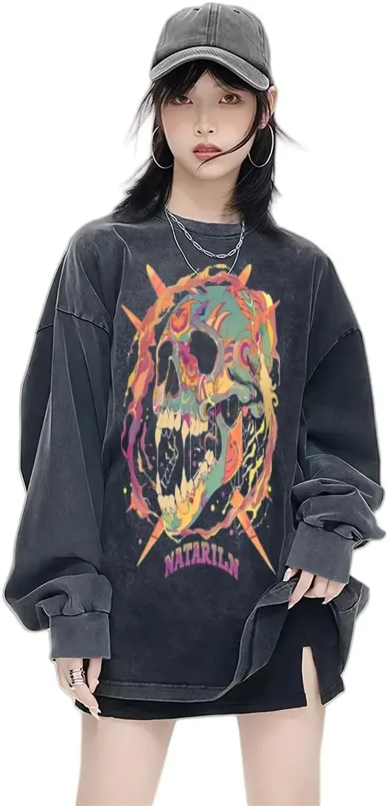 Skull Cowboy Smoking Classic Old Retro Long Sleeve Shirt Men's Woman Round Neck Sports T-Shirt