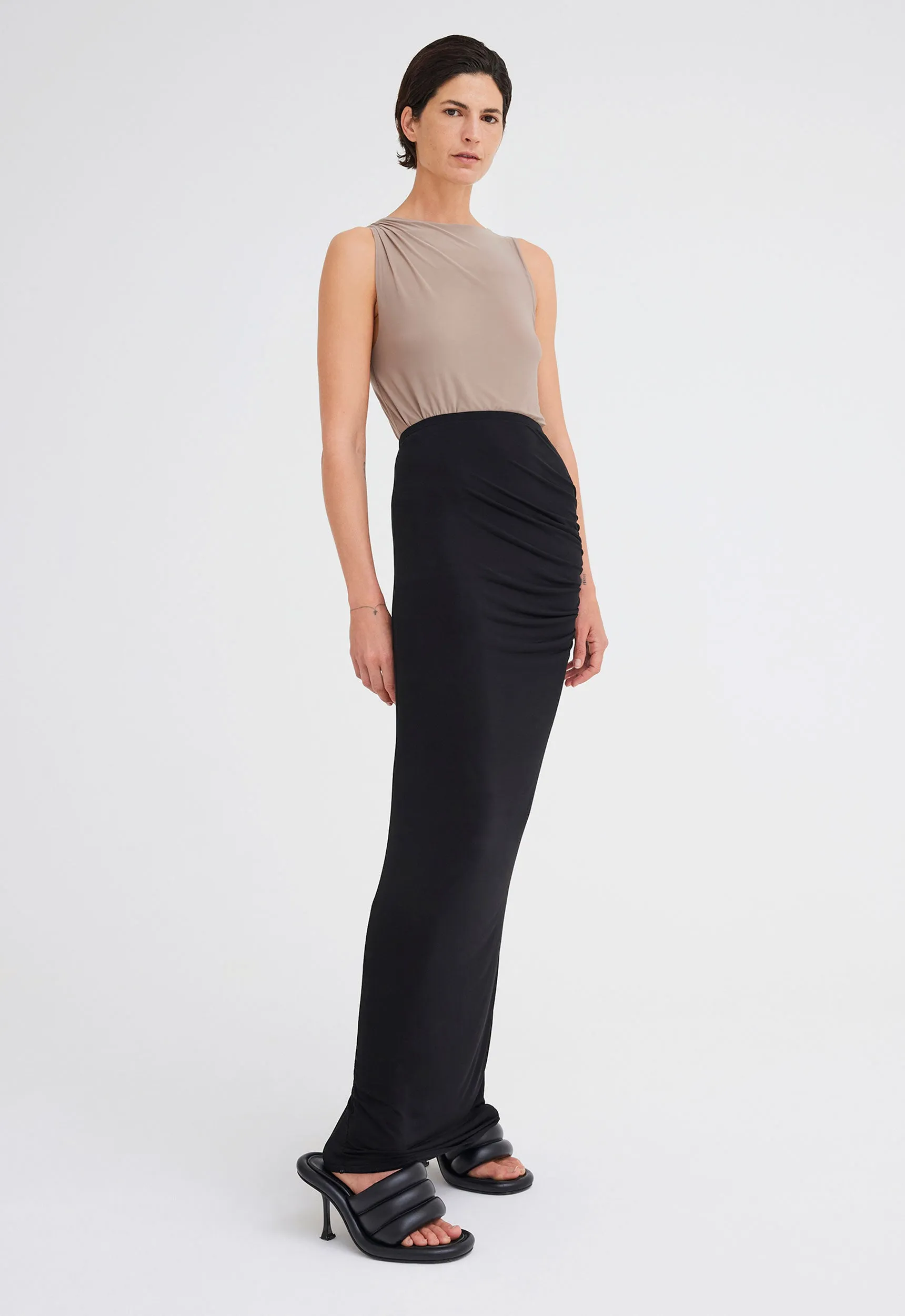 Slink Italian Jersey Skirt - Black