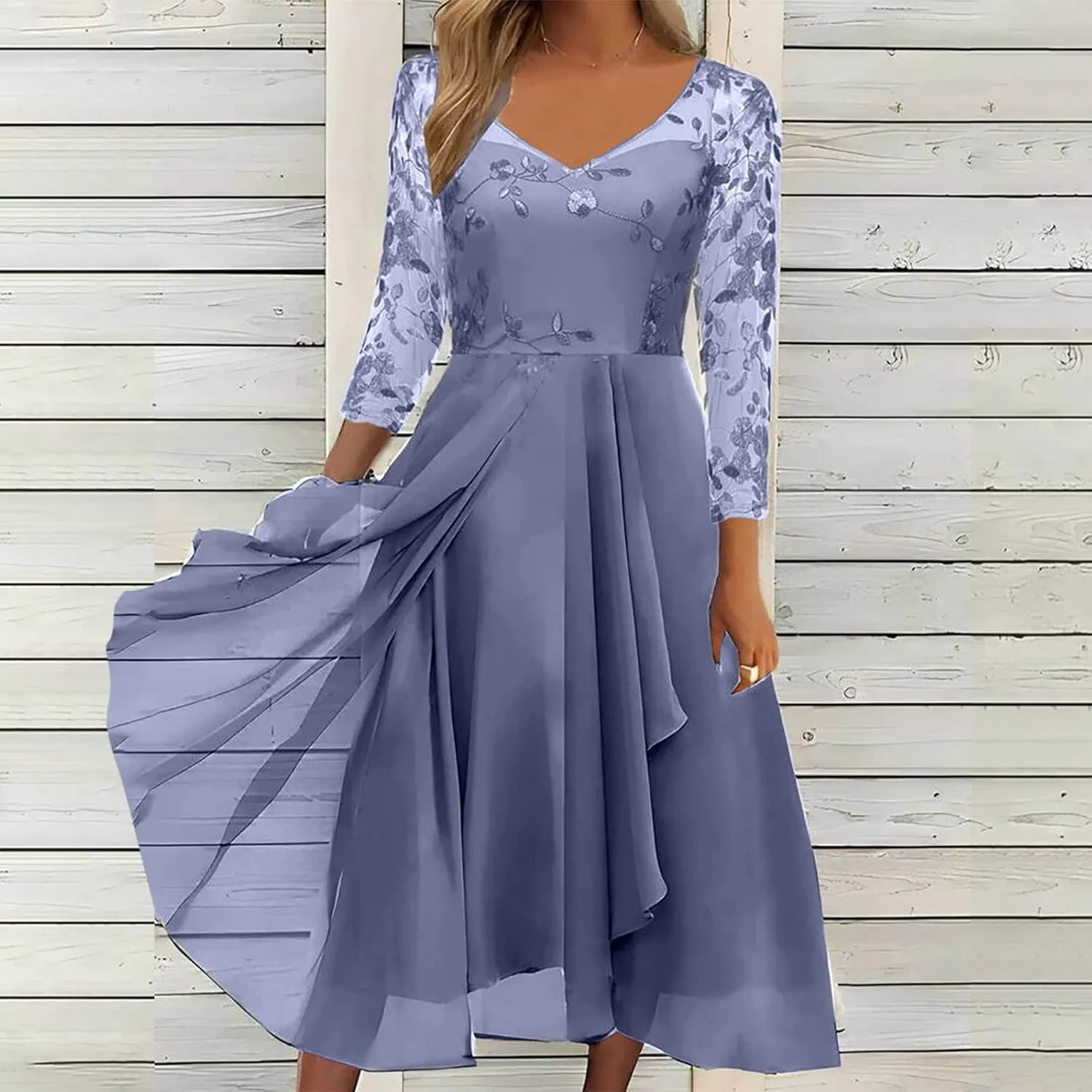 Women's A Line Chiffon Lace Mother of The Bride Dress Long Formal Evening Gown with Long Sleeves Graduation Prom Dress